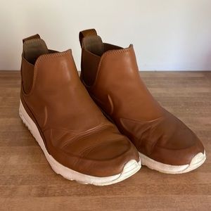 Nike Air Max Thea Mid Brown Sneakers